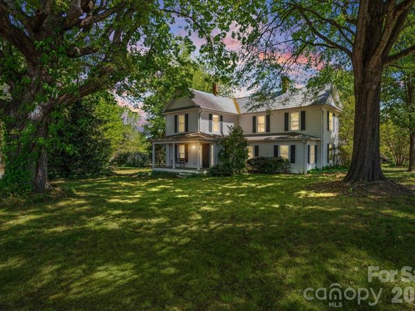 3724 Smitherman Road , East Bend, NC 27018