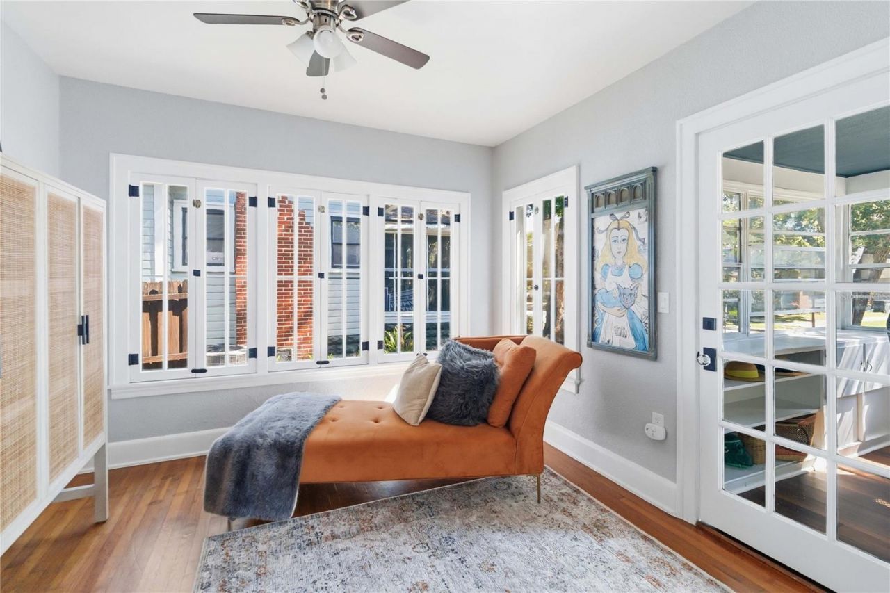 122 N Mills Avenue , Orlando, FL 32801 Photo