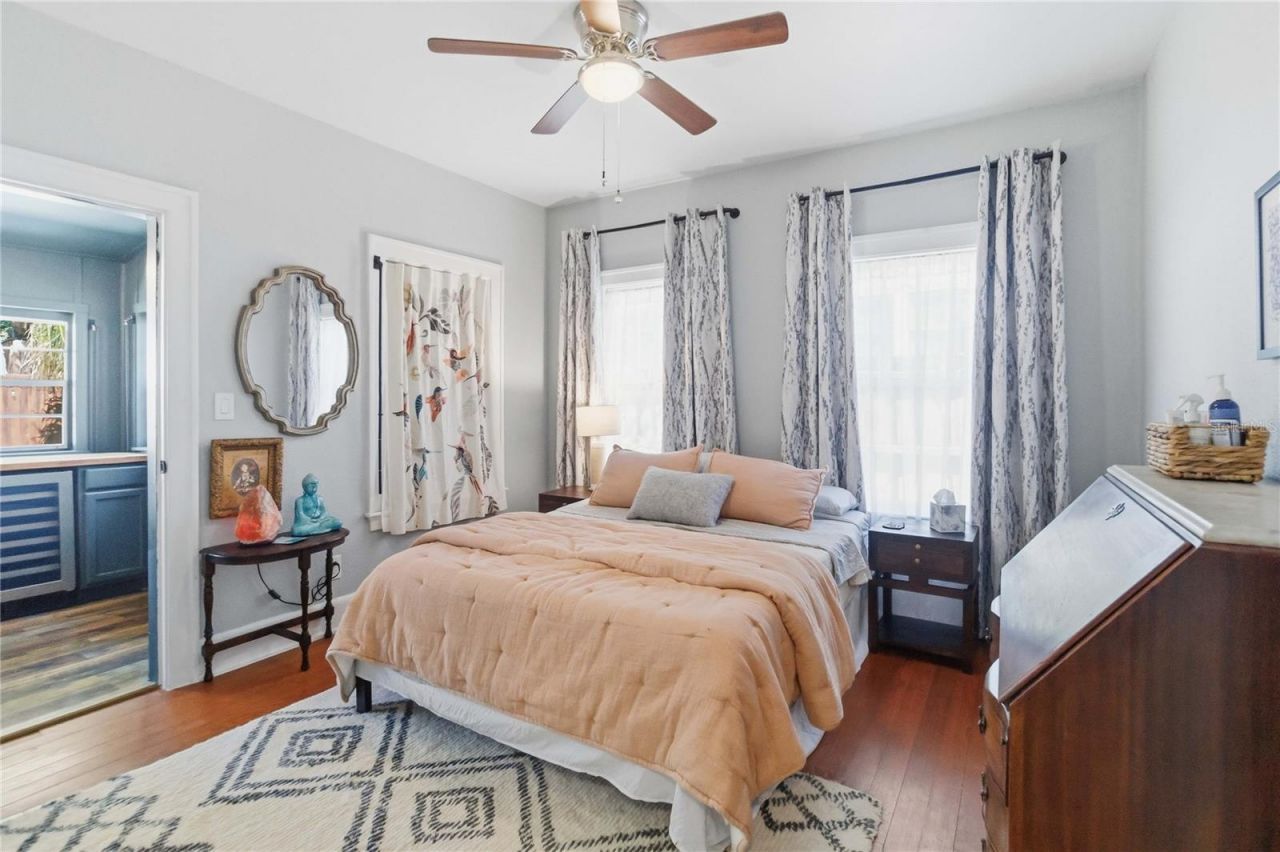 122 N Mills Avenue , Orlando, FL 32801 Photo