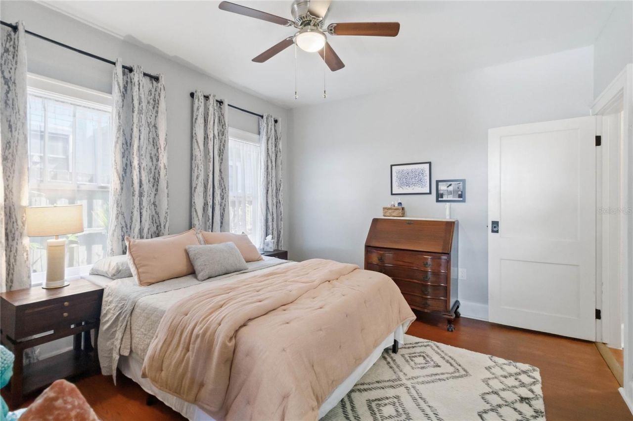 122 N Mills Avenue , Orlando, FL 32801 Photo