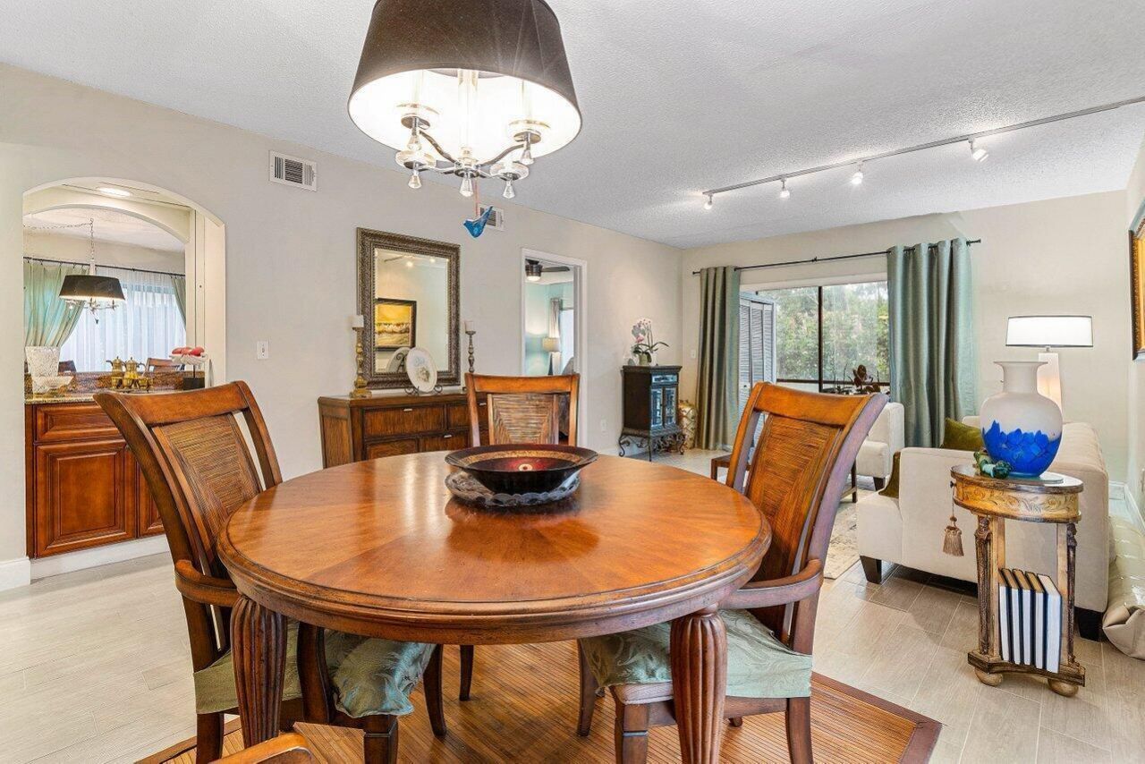 5200 E Club Circle, Unit 106, Boca Raton, FL 33487 Photo