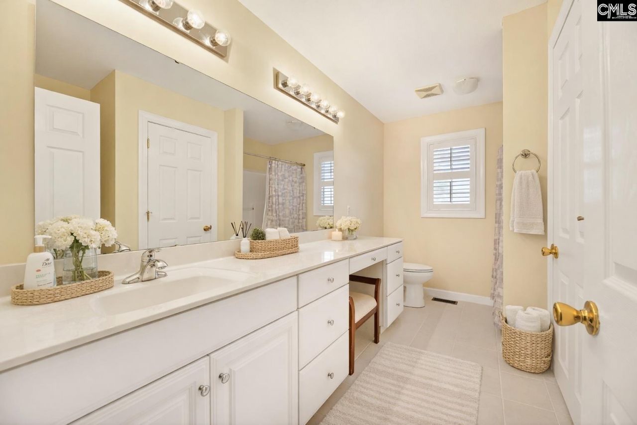 993 Pickett Level Road  Photo 14