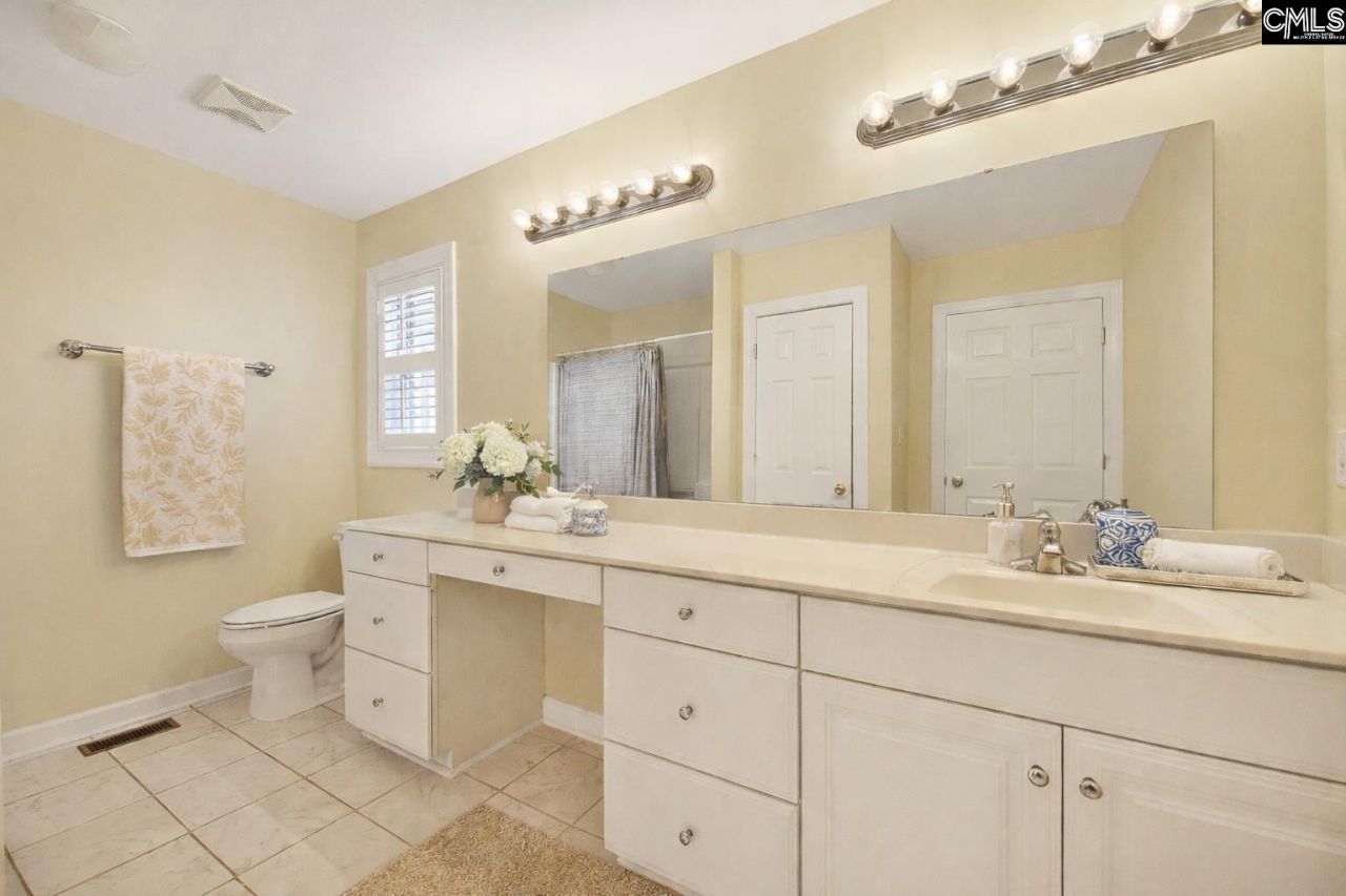 993 Pickett Level Road  Photo 32