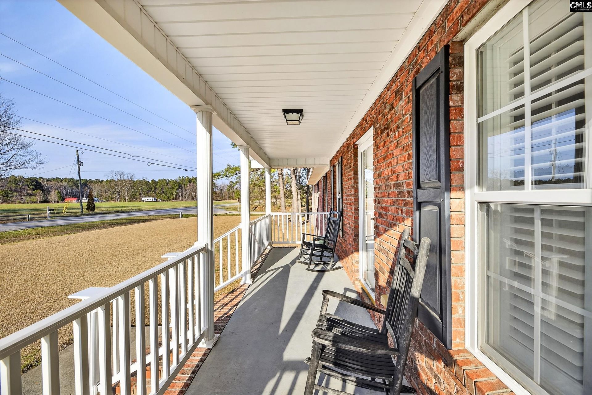 993 Pickett Level Road Photo 5