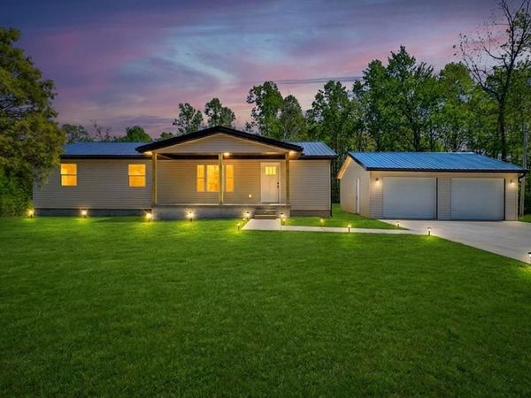 135 Frank Tinch Road, Jamestown, TN 38556