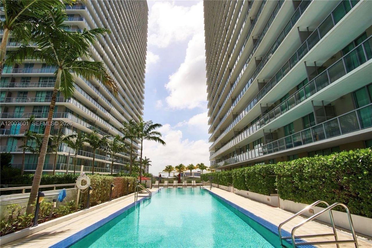 1111 SW 1st Ave , Unit 2223-N, Miami, FL 33130 Photo