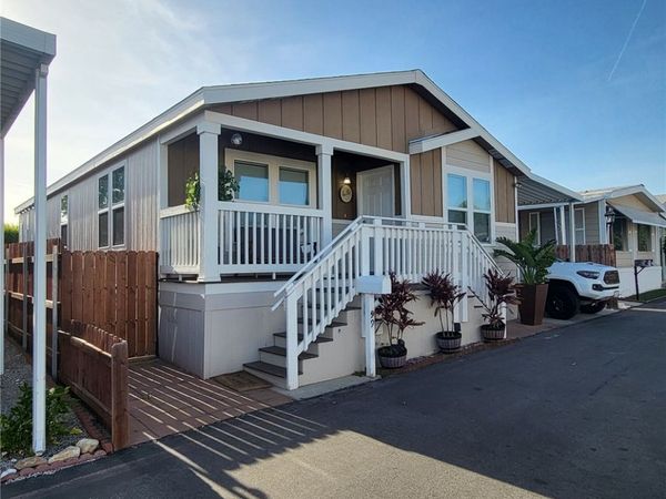 20652 Lassen , Unit 99, Chatsworth, CA 91311