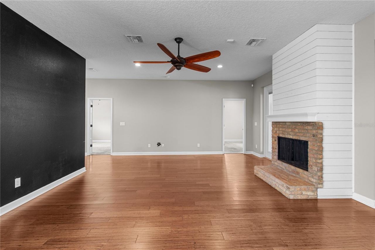 14805 Us-301 N, Parrish, FL 34219 Photo