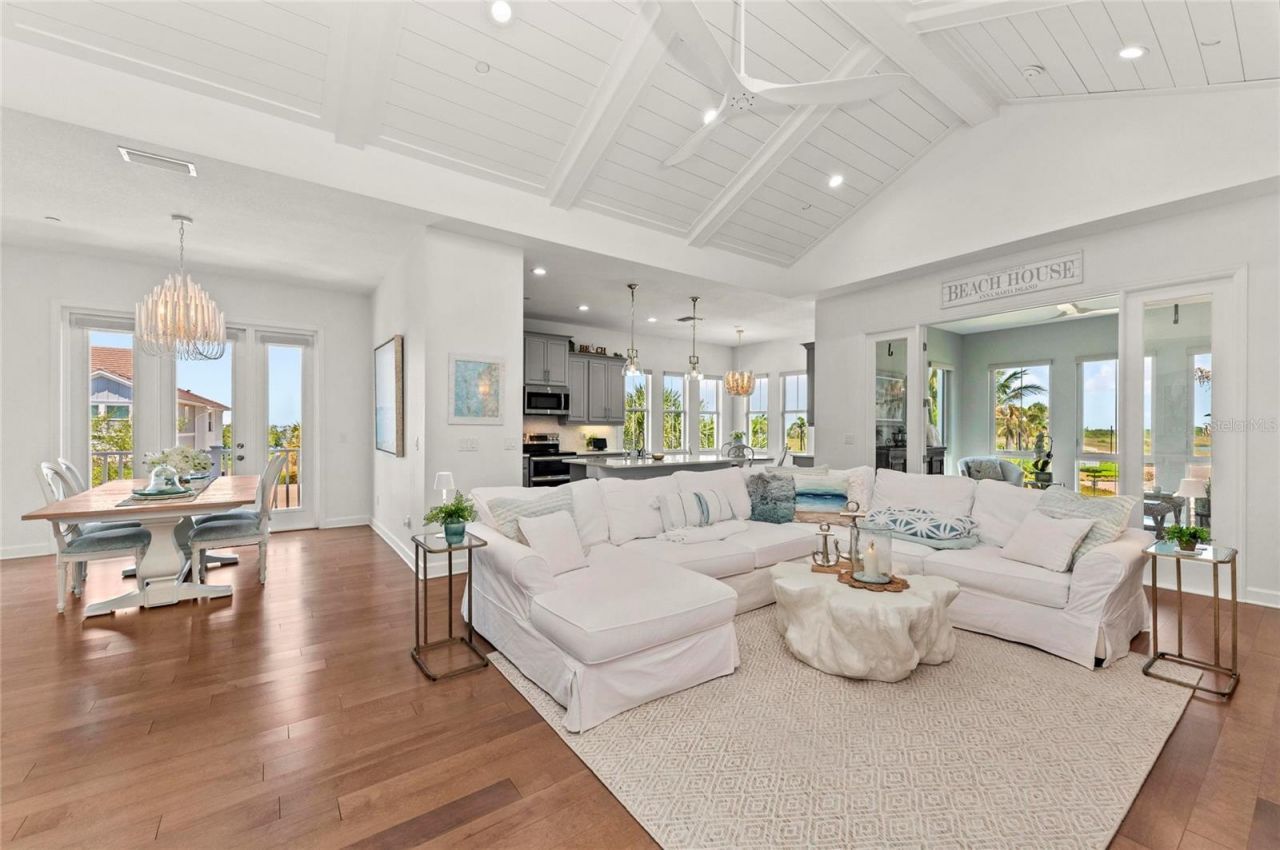 271 Saint Lucia Drive, Unit 202, Bradenton, FL 34209 Photo