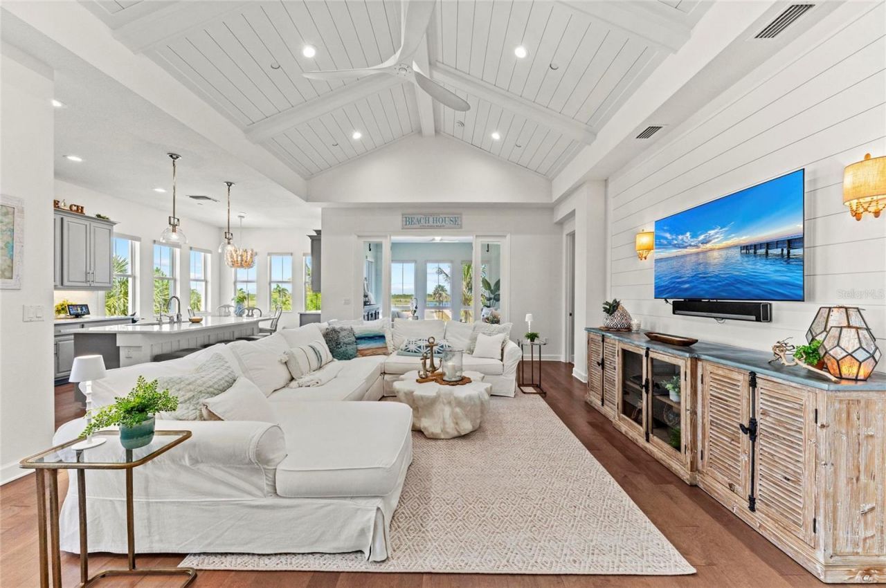 271 Saint Lucia Drive, Unit 202, Bradenton, FL 34209 Photo