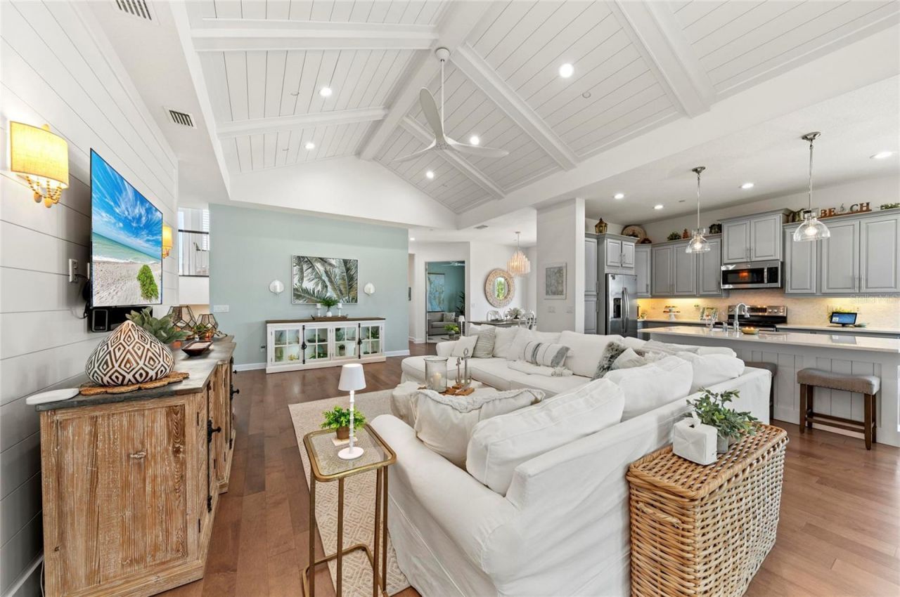 271 Saint Lucia Drive, Unit 202, Bradenton, FL 34209 Photo