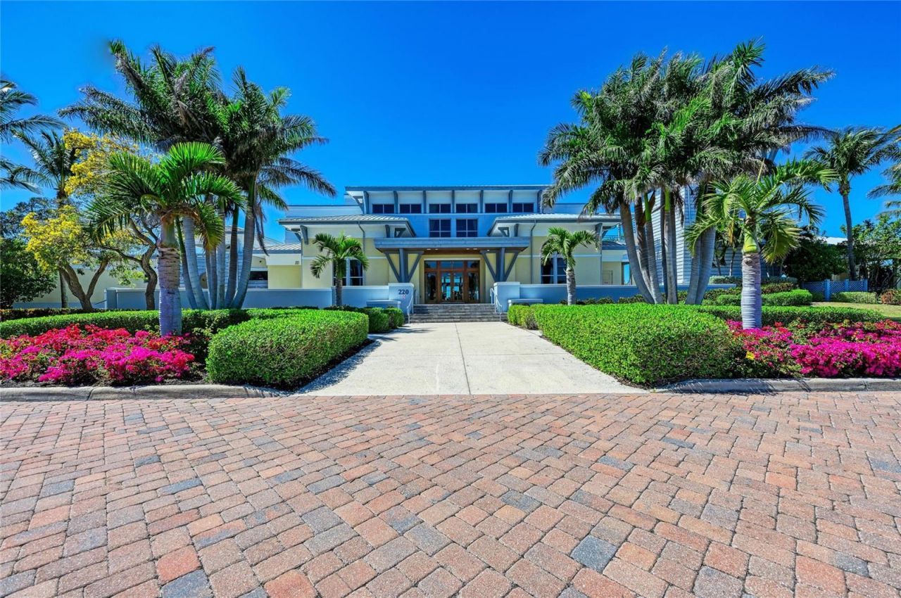 271 Saint Lucia Drive, Unit 202, Bradenton, FL 34209 Photo