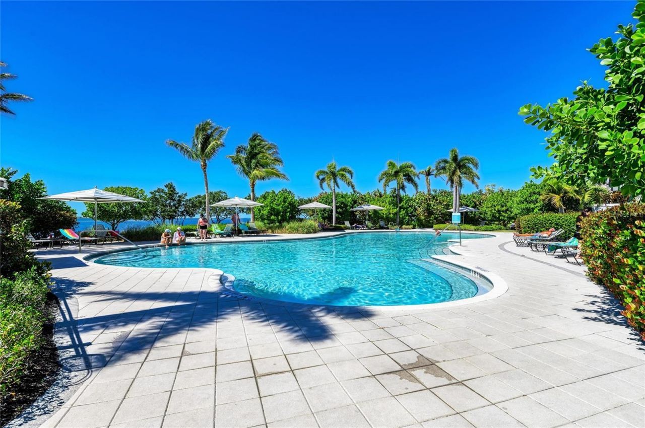 271 Saint Lucia Drive, Unit 202, Bradenton, FL 34209 Photo
