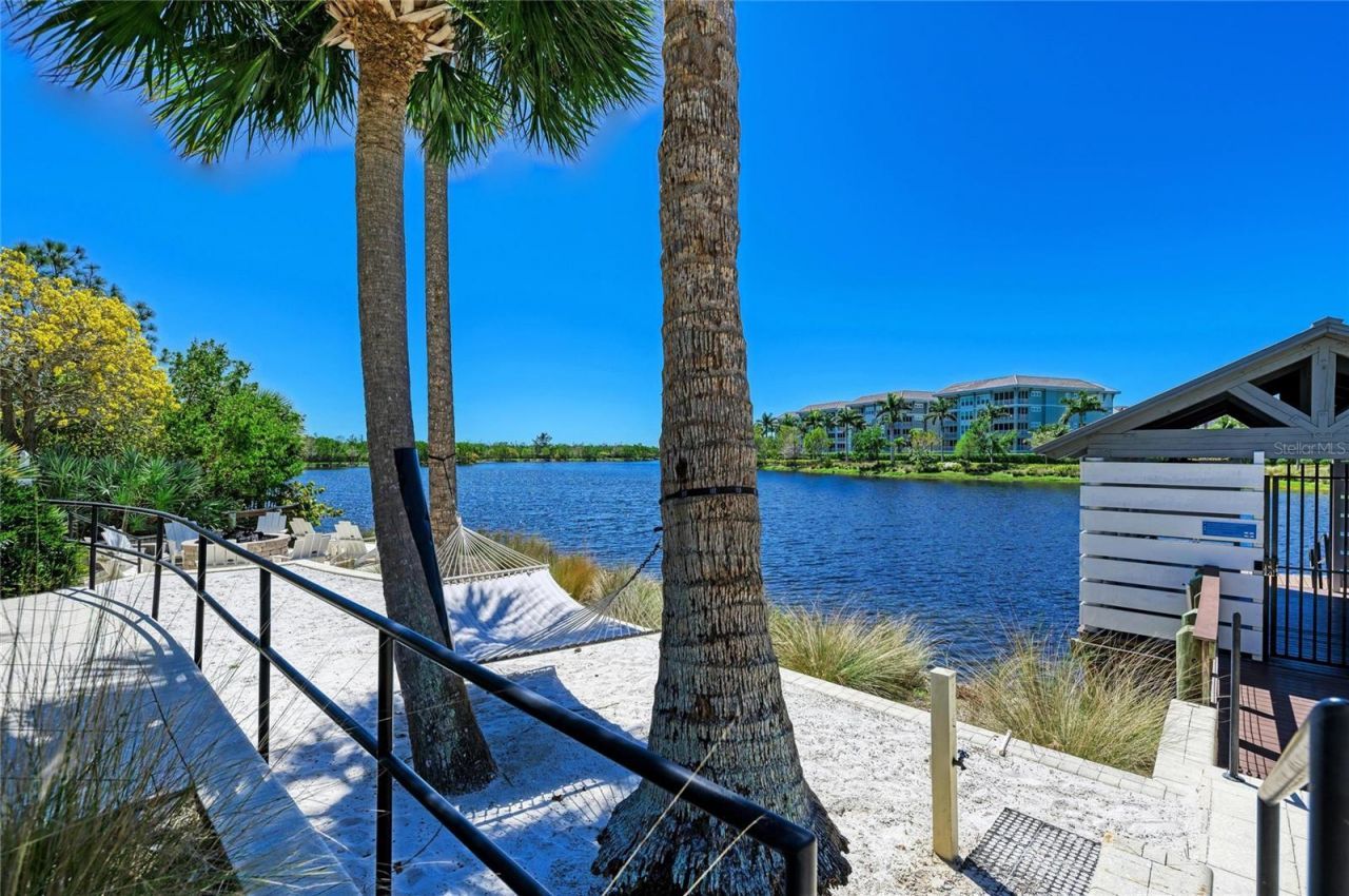 271 Saint Lucia Drive, Unit 202, Bradenton, FL 34209 Photo