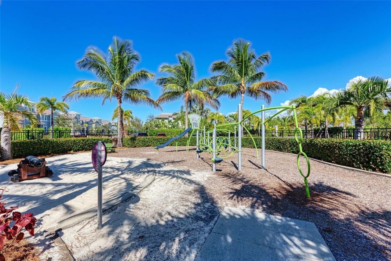 271 Saint Lucia Drive, Unit 202, Bradenton, FL 34209 Photo