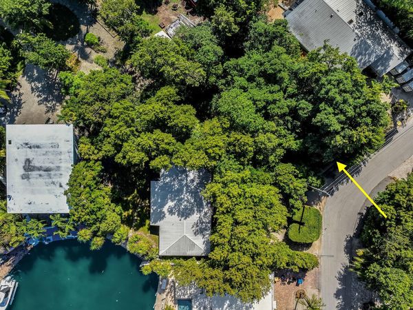 Apache Street, Tavernier, FL 33070