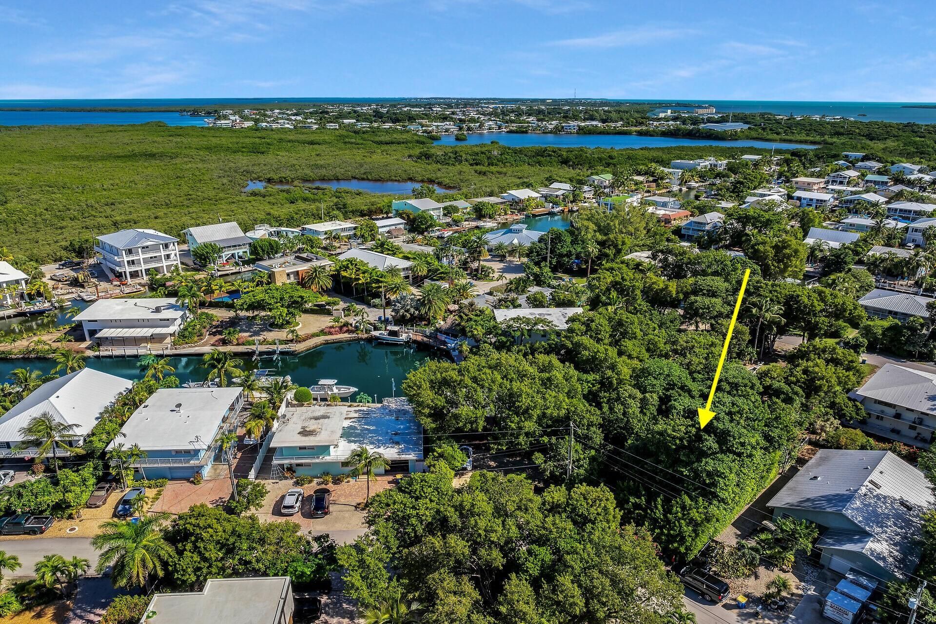 Apache Street, Tavernier, FL 33070 Photo