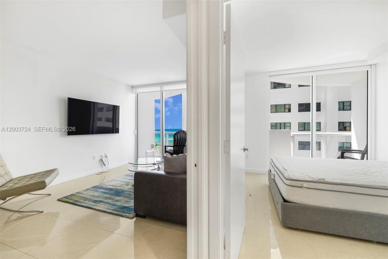 6365 Collins Ave , Unit 805, Miami Beach, FL 33141 Photo