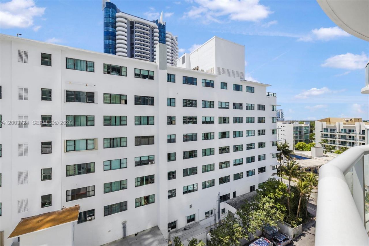 6365 Collins Ave , Unit 805, Miami Beach, FL 33141 Photo