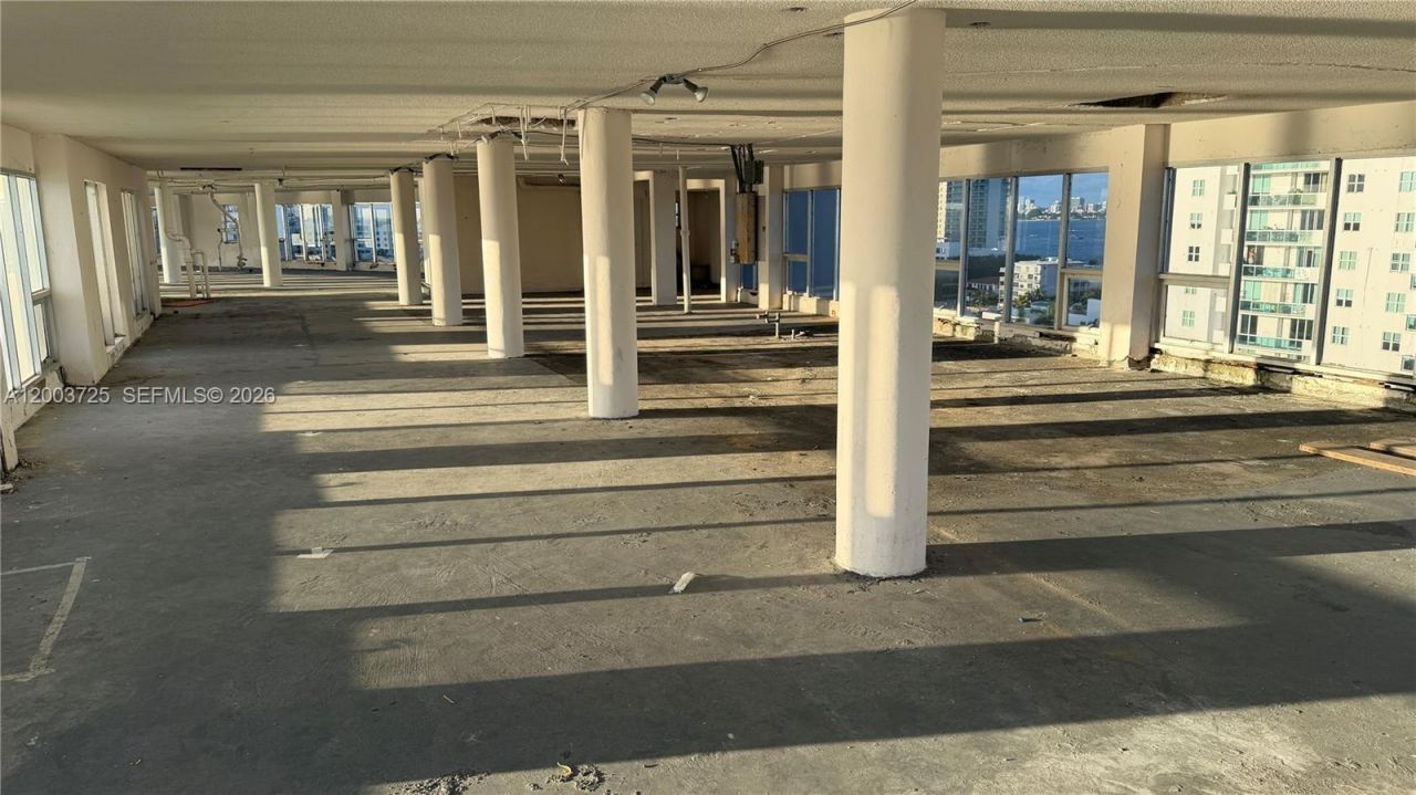 7904 West Dr , Unit PENTHOUSE, North Bay Village, FL 33141 Photo