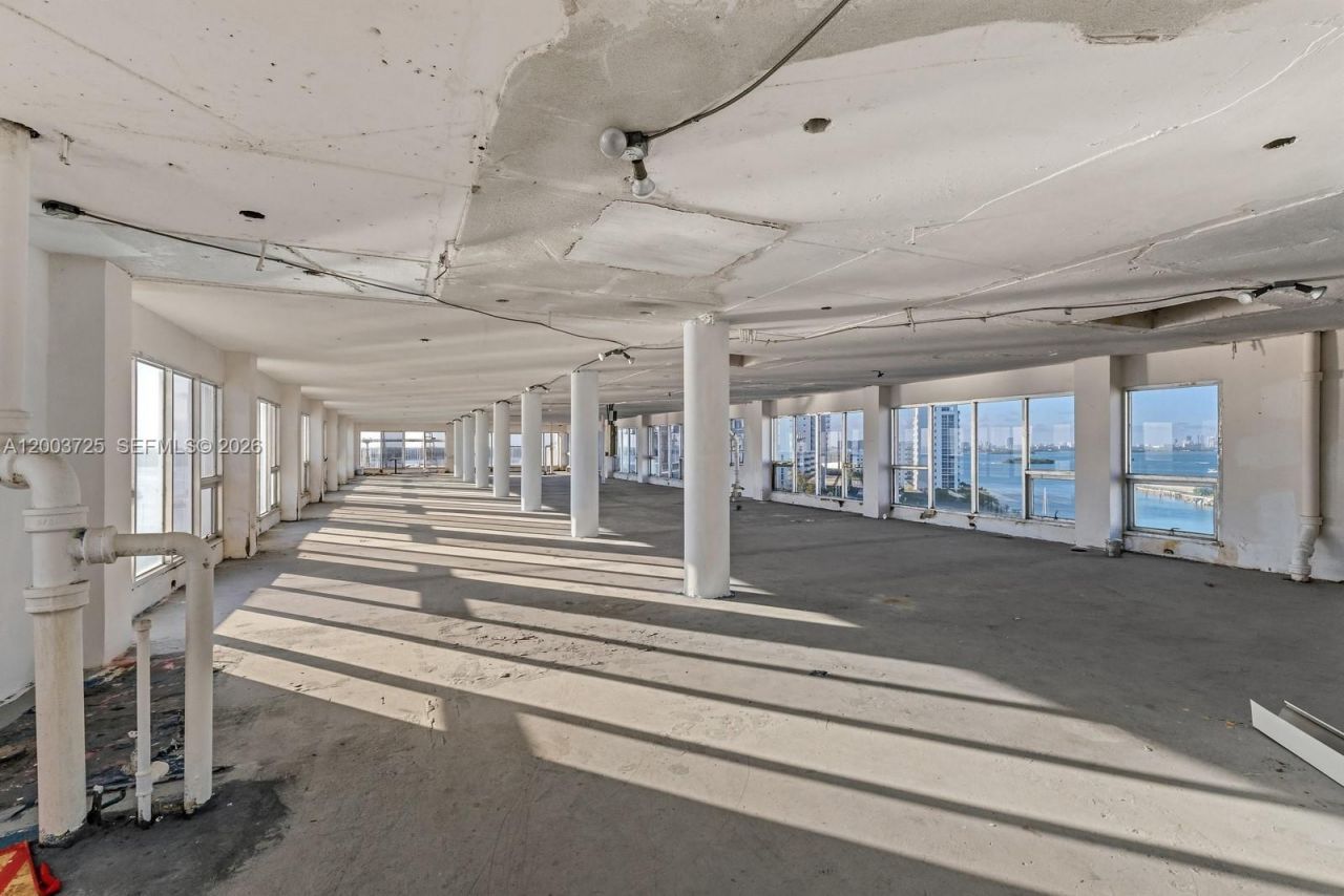 7904 West Dr , Unit PENTHOUSE, North Bay Village, FL 33141 Photo