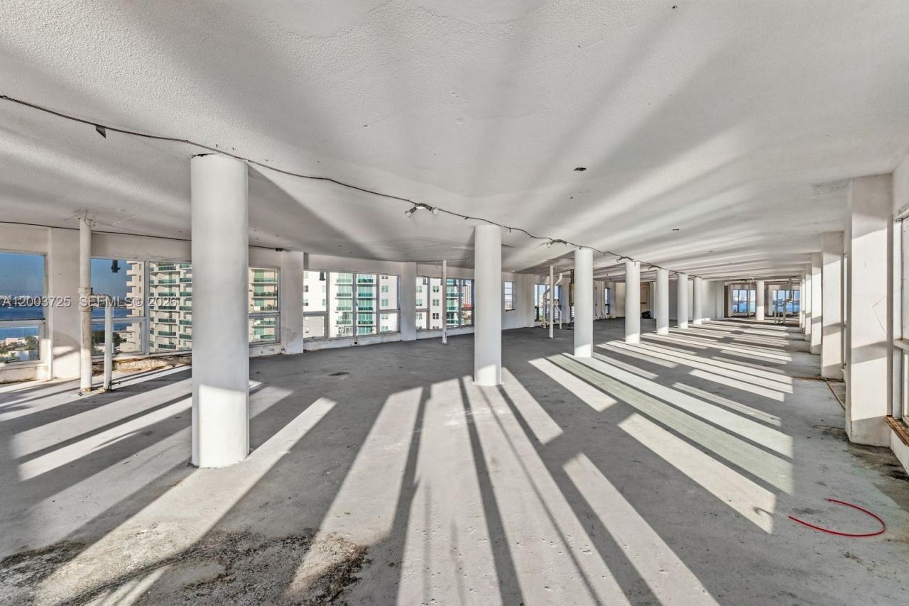 7904 West Dr , Unit PENTHOUSE, North Bay Village, FL 33141 Photo