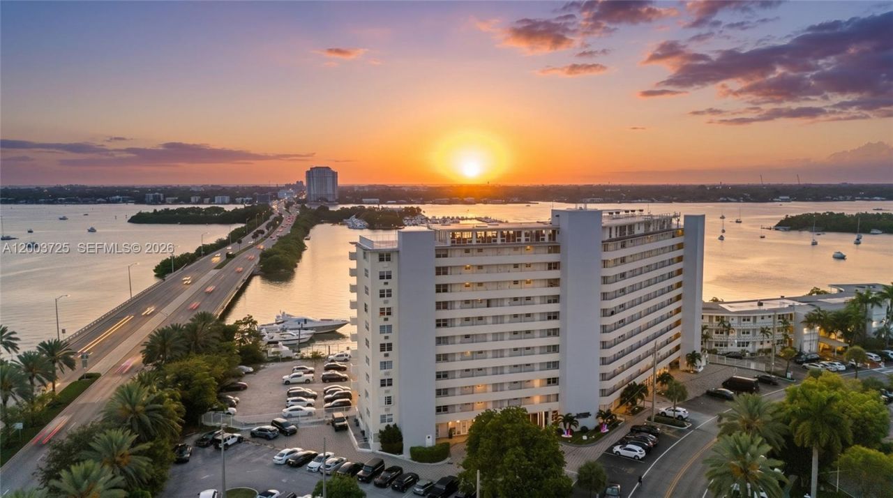 7904 West Dr , Unit PENTHOUSE, North Bay Village, FL 33141 Photo