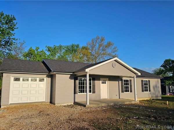 612 E 8th Street , Eldon, MO 65026