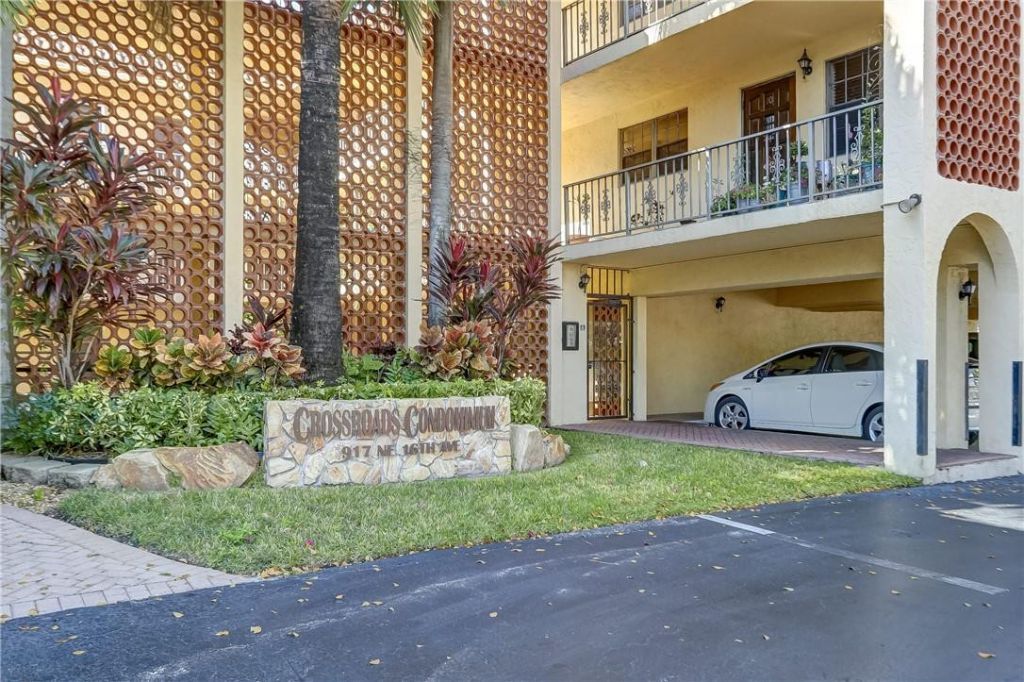 917 NE 16th Avenue, Unit 1, Fort Lauderdale, FL 33304 Photo