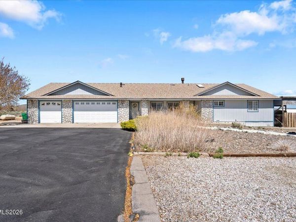 11250 Osage Road, Reno, NV 89508