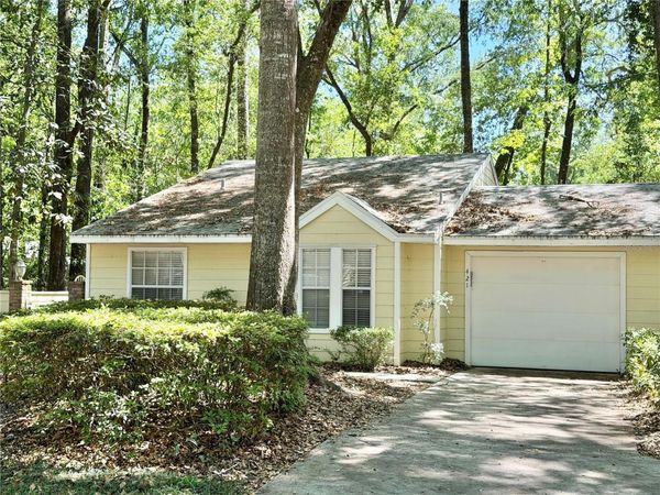 421 NW 48TH BOULEVARD , GAINESVILLE, FL 32607
