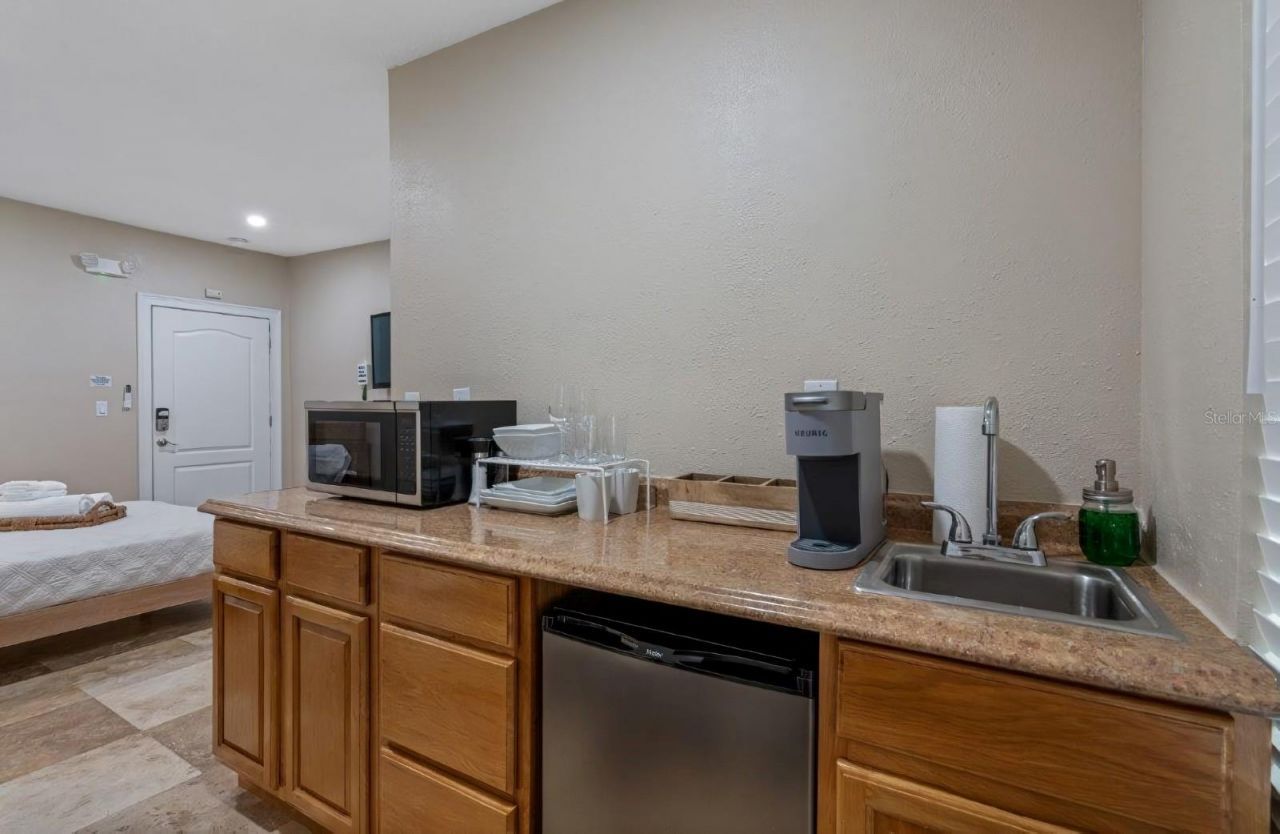 4501 N Jamaica Street, Tampa, FL 33614 Photo