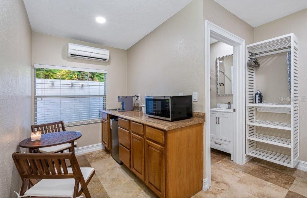 4501 N Jamaica Street, Tampa, FL 33614 Photo