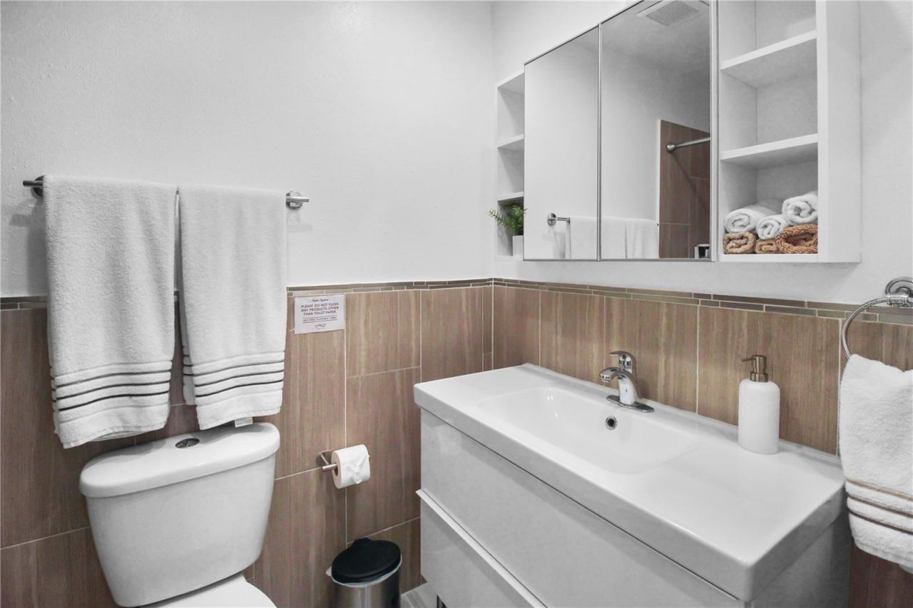 3001 58th Avenue S, Unit 408, Saint Petersburg, FL 33712 Photo