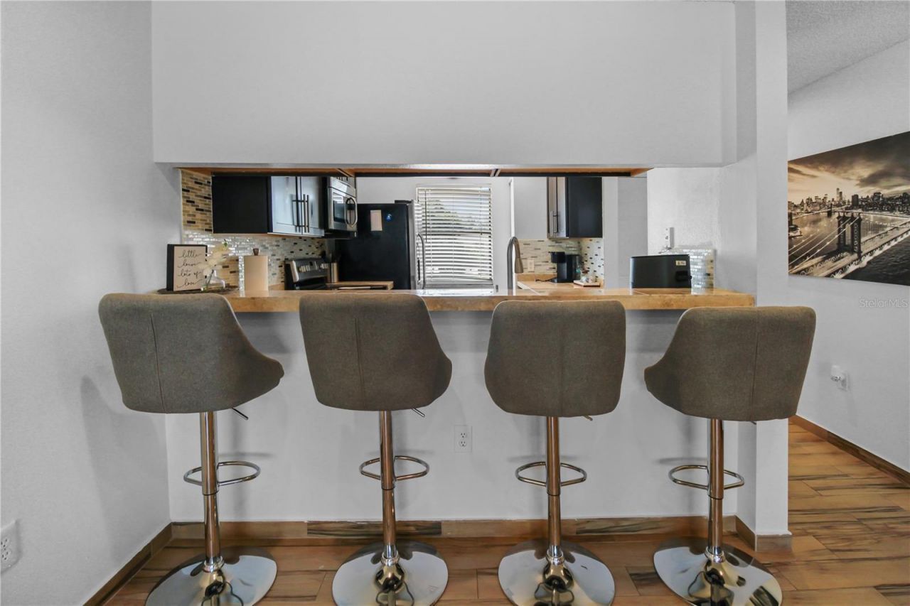 3001 58th Avenue S, Unit 408, Saint Petersburg, FL 33712 Photo
