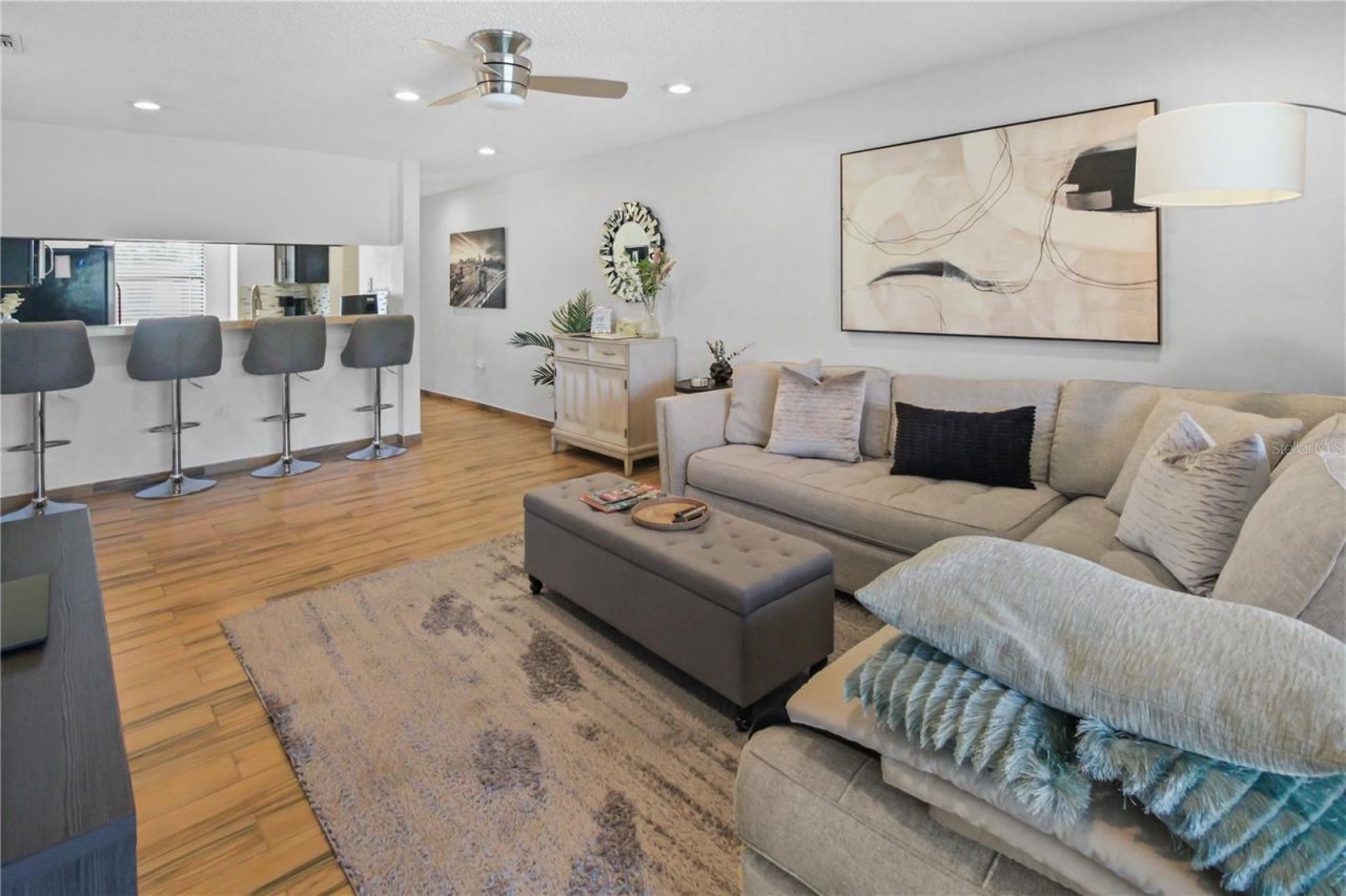 3001 58th Avenue S, Unit 408, Saint Petersburg, FL 33712 Photo