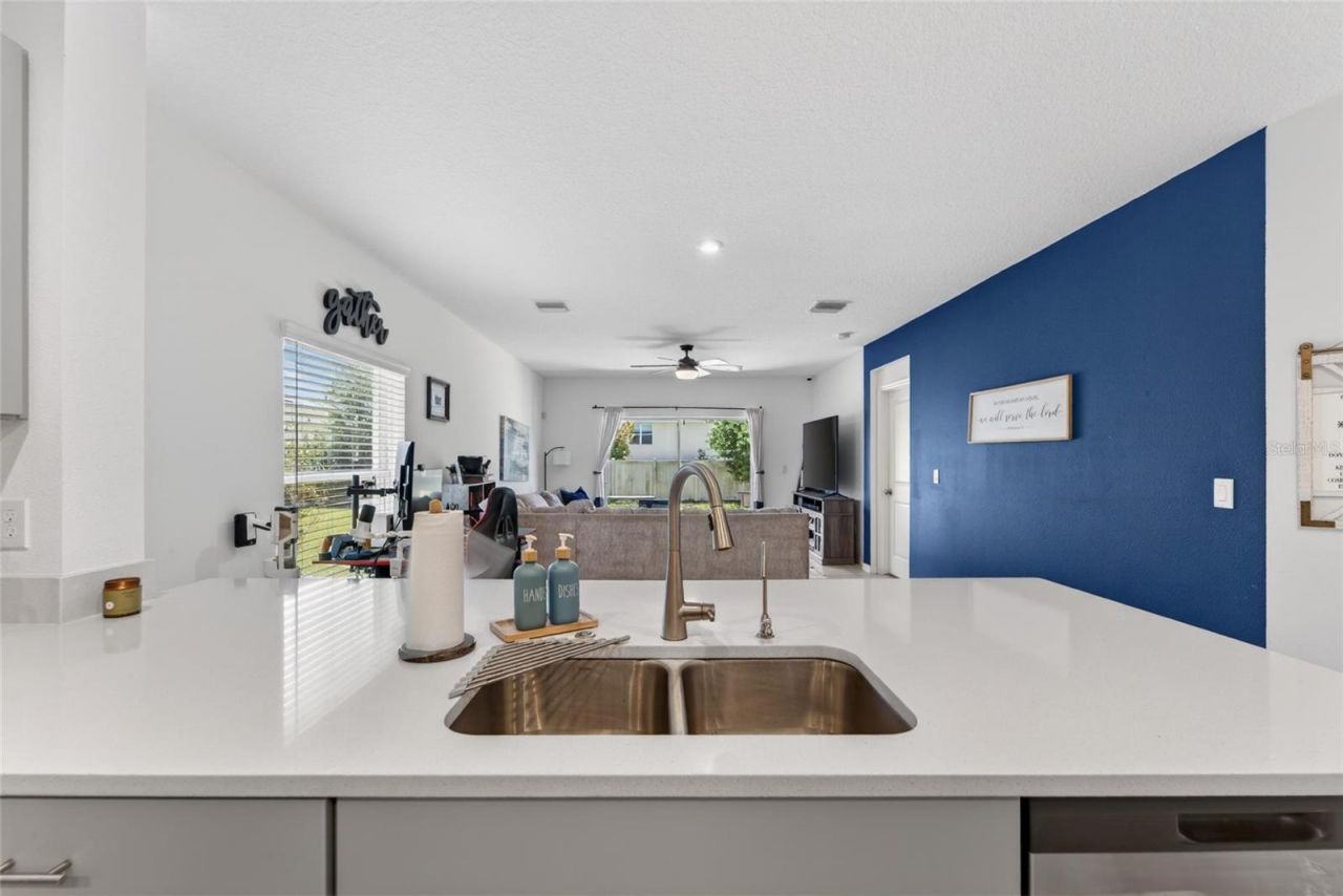 6239 Springmont Loop , Palmetto, FL 34221 Photo