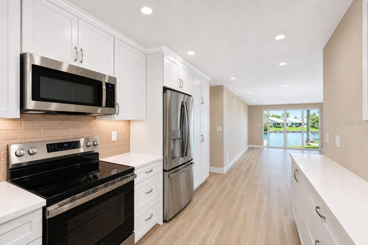 4857 Independence Drive, Bradenton, FL 34210 Photo
