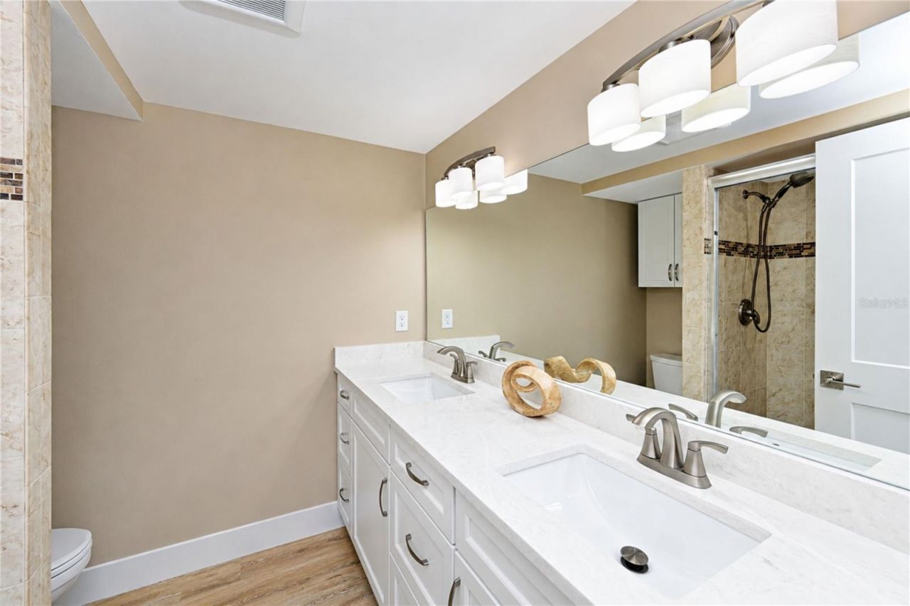 4857 Independence Drive, Bradenton, FL 34210 Photo