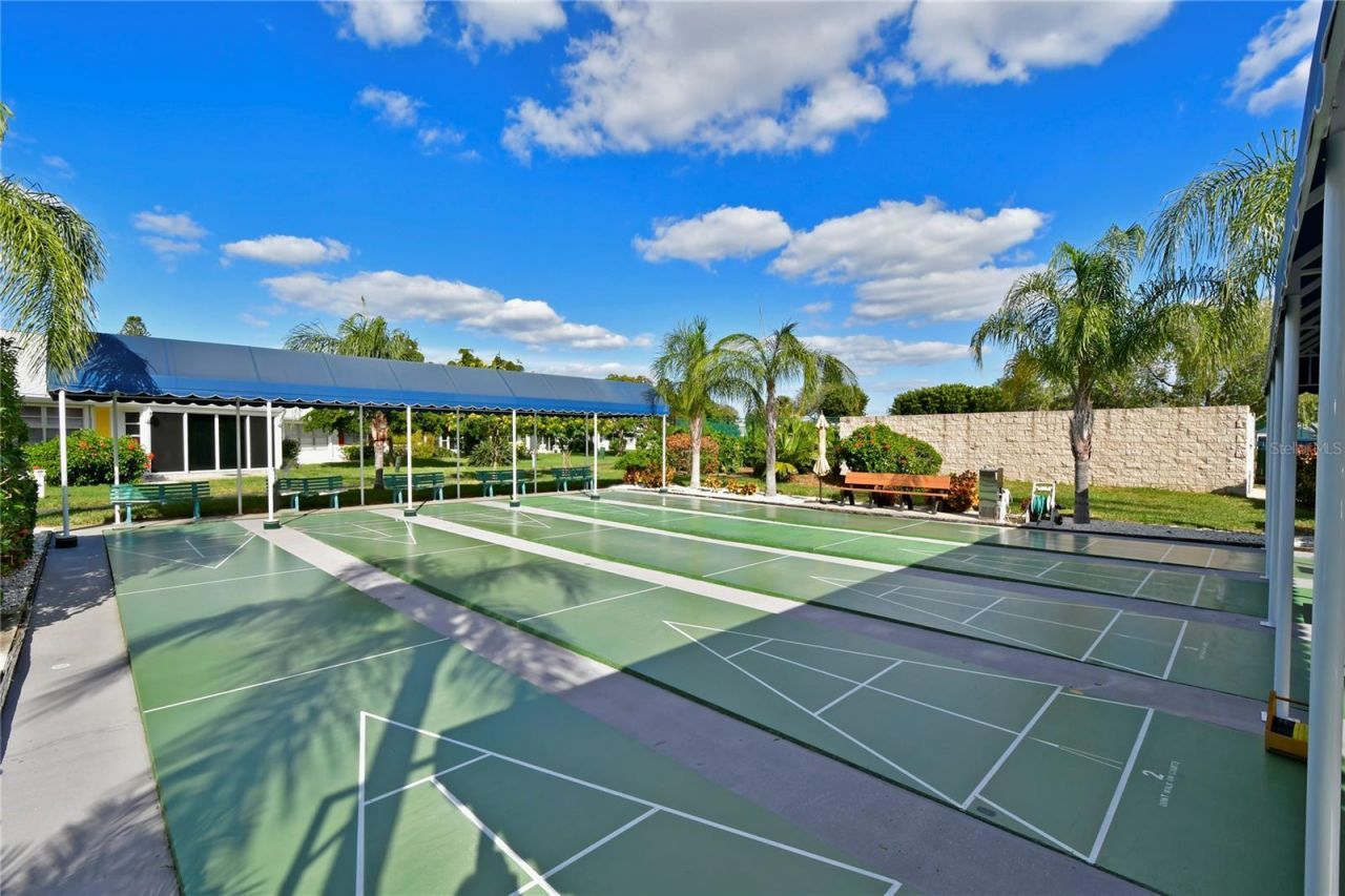 4857 Independence Drive, Bradenton, FL 34210 Photo