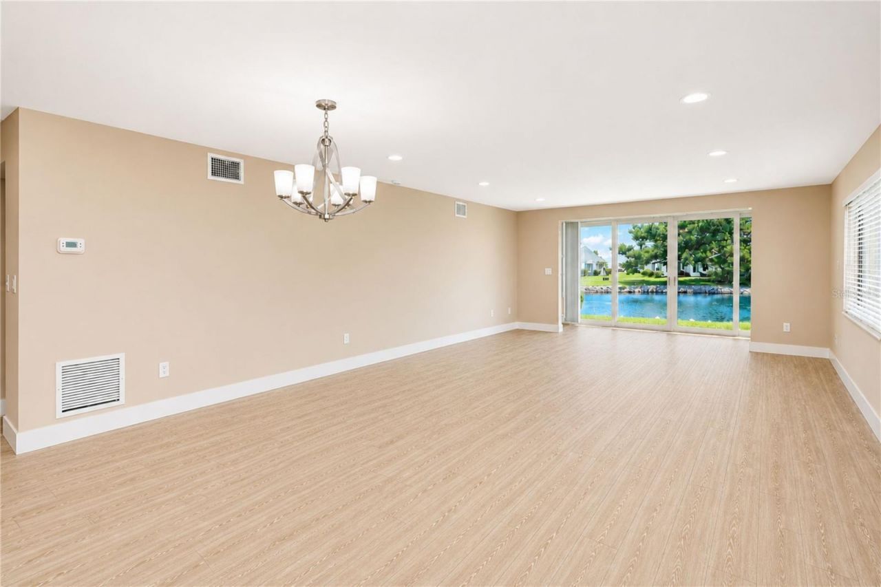 4857 Independence Drive, Bradenton, FL 34210 Photo