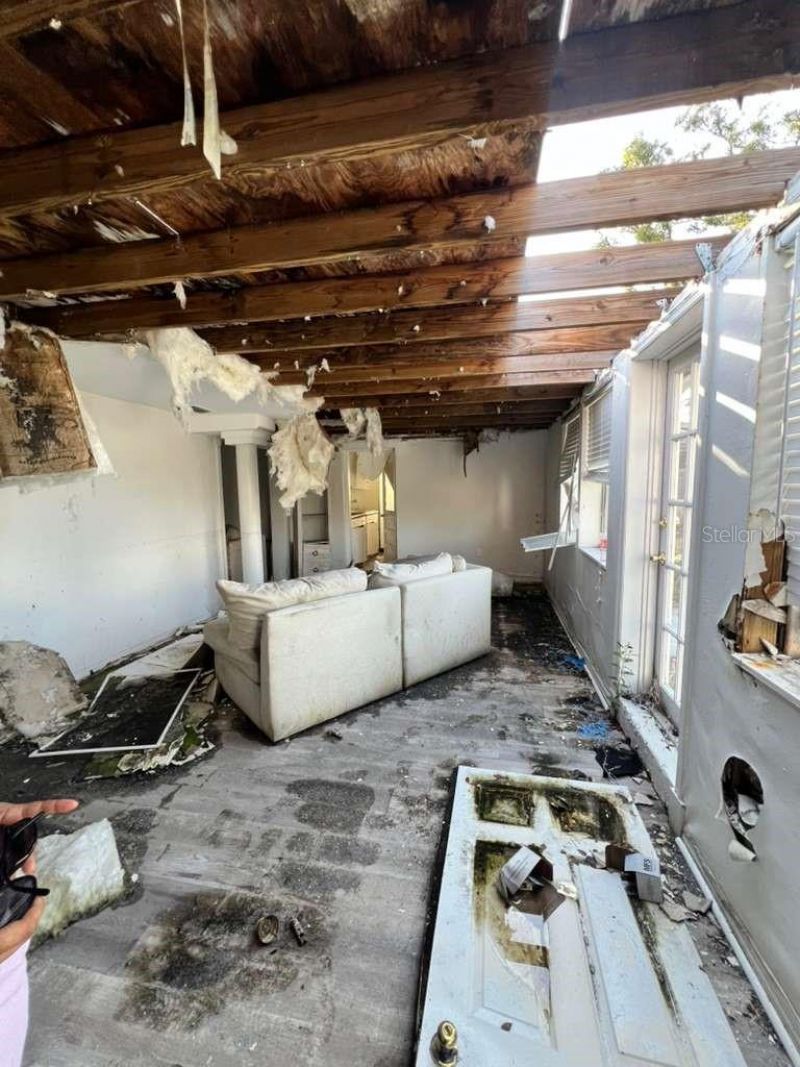 749 Siesta Drive , Sarasota, FL 34242 Photo