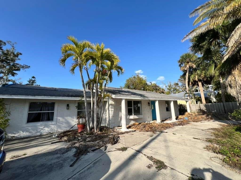 749 Siesta Drive , Sarasota, FL 34242 Photo