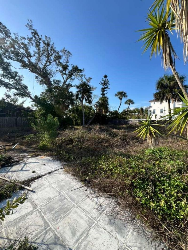 749 Siesta Drive , Sarasota, FL 34242 Photo
