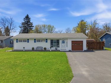 120 Frier Lane , Wampsville, NY 13163