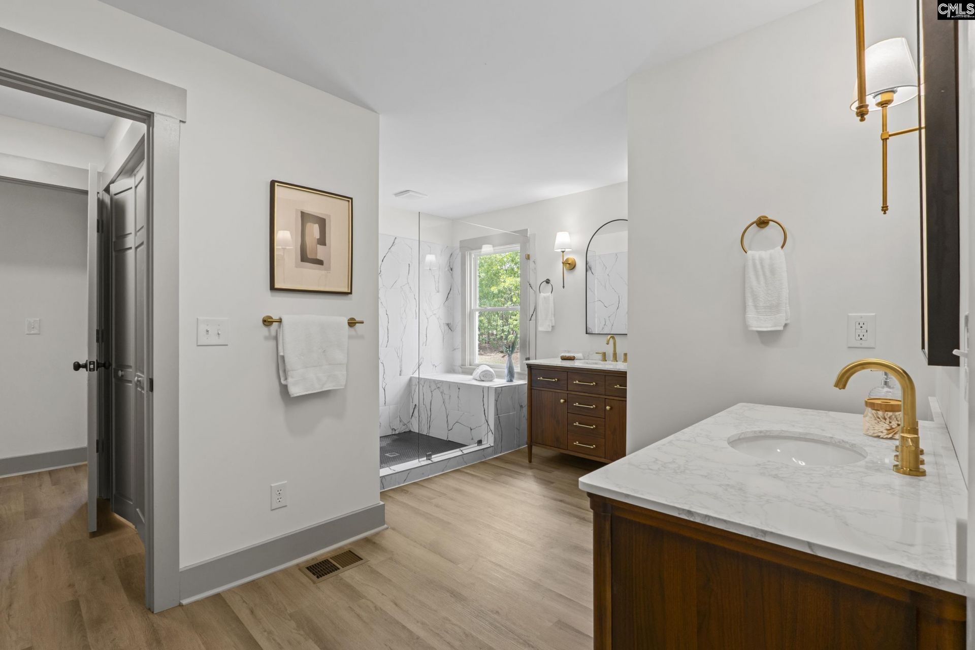 284 Crout Place  Photo 18