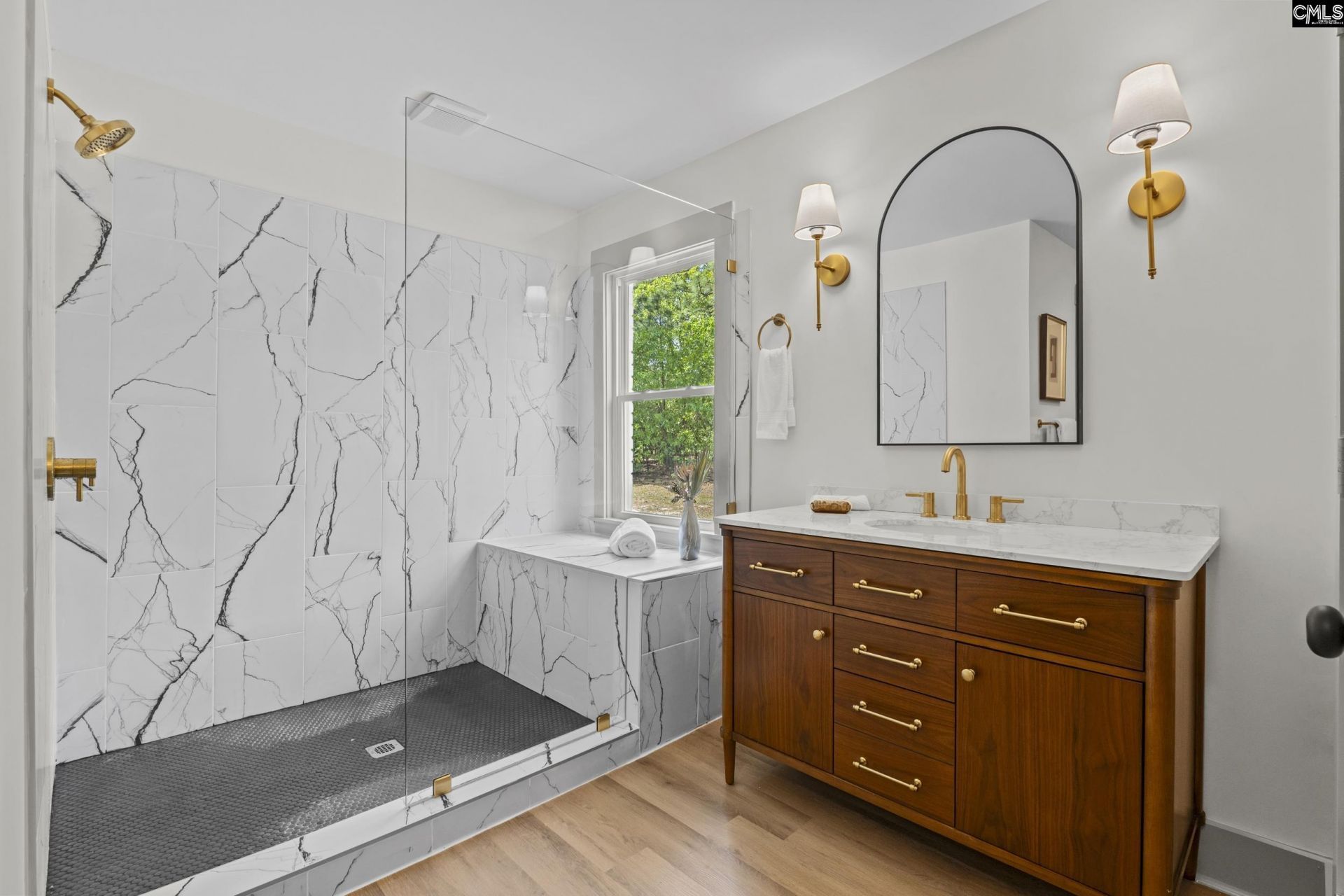 284 Crout Place  Photo 19