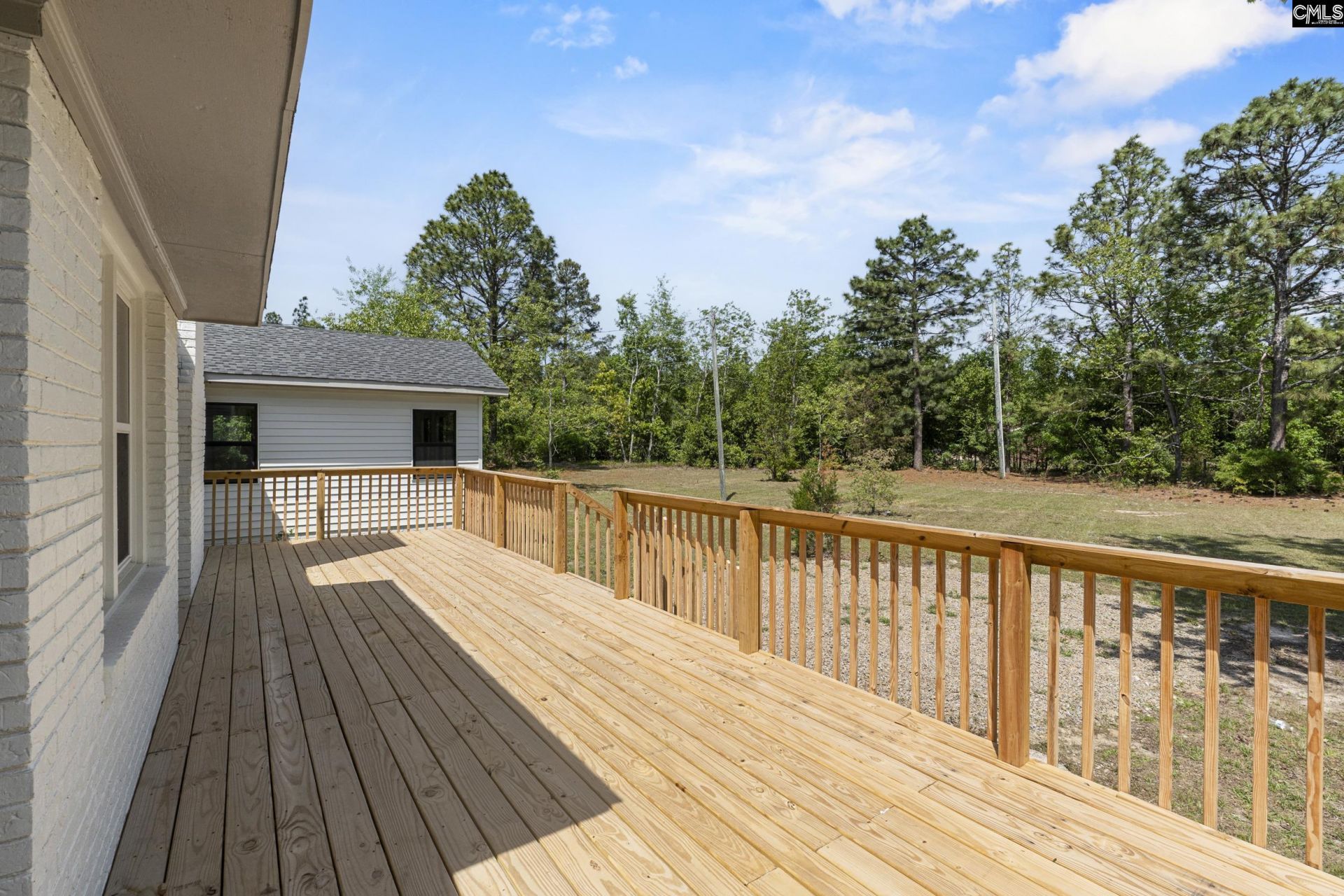 284 Crout Place  Photo 37