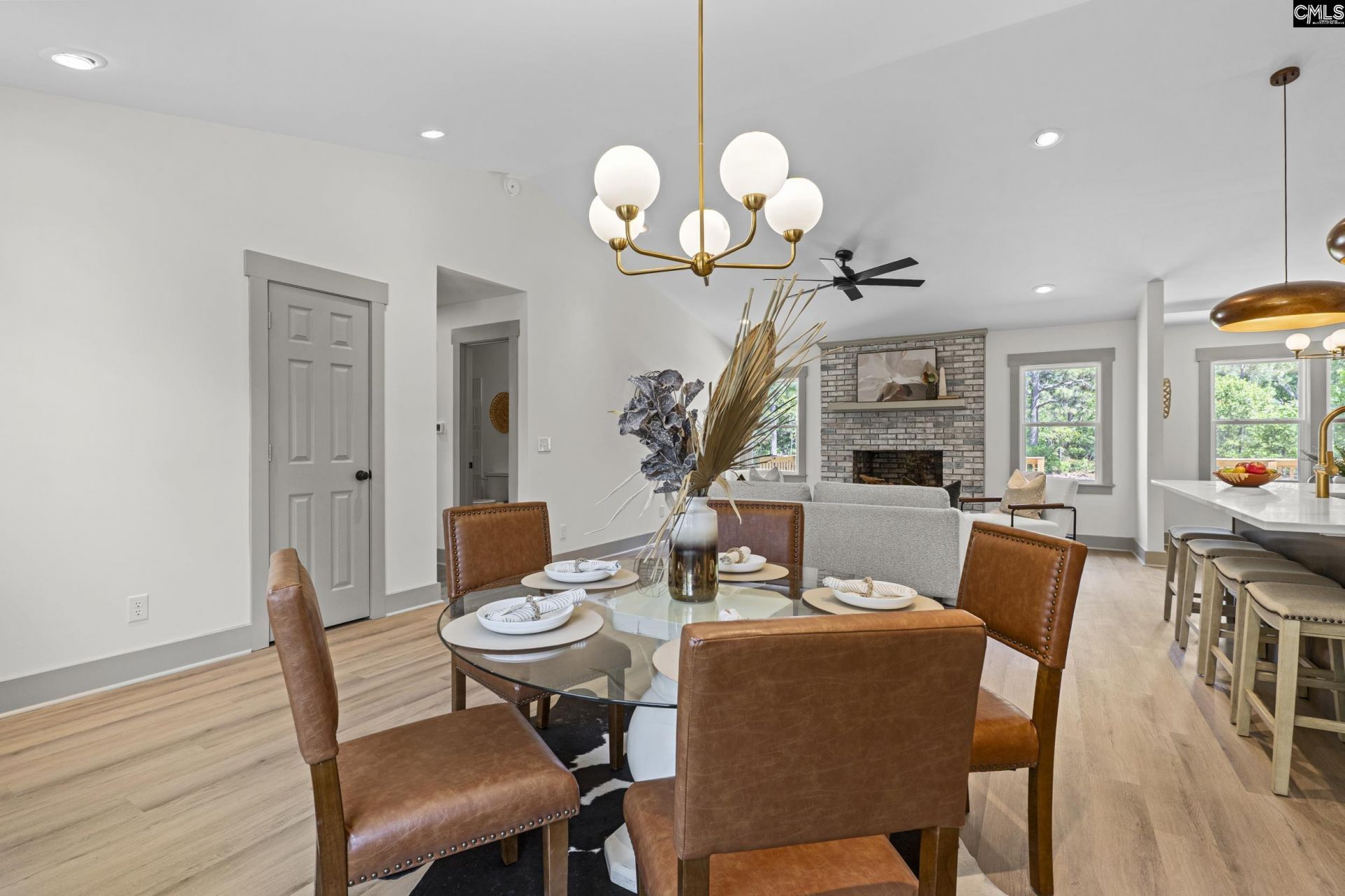 284 Crout Place  Photo 4