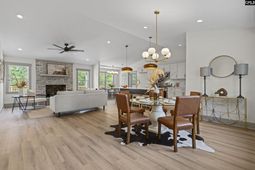 284 Crout Place  photo 4